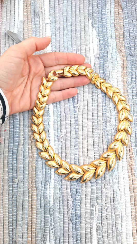 Vintage Gold Double Leaf Choker Necklace