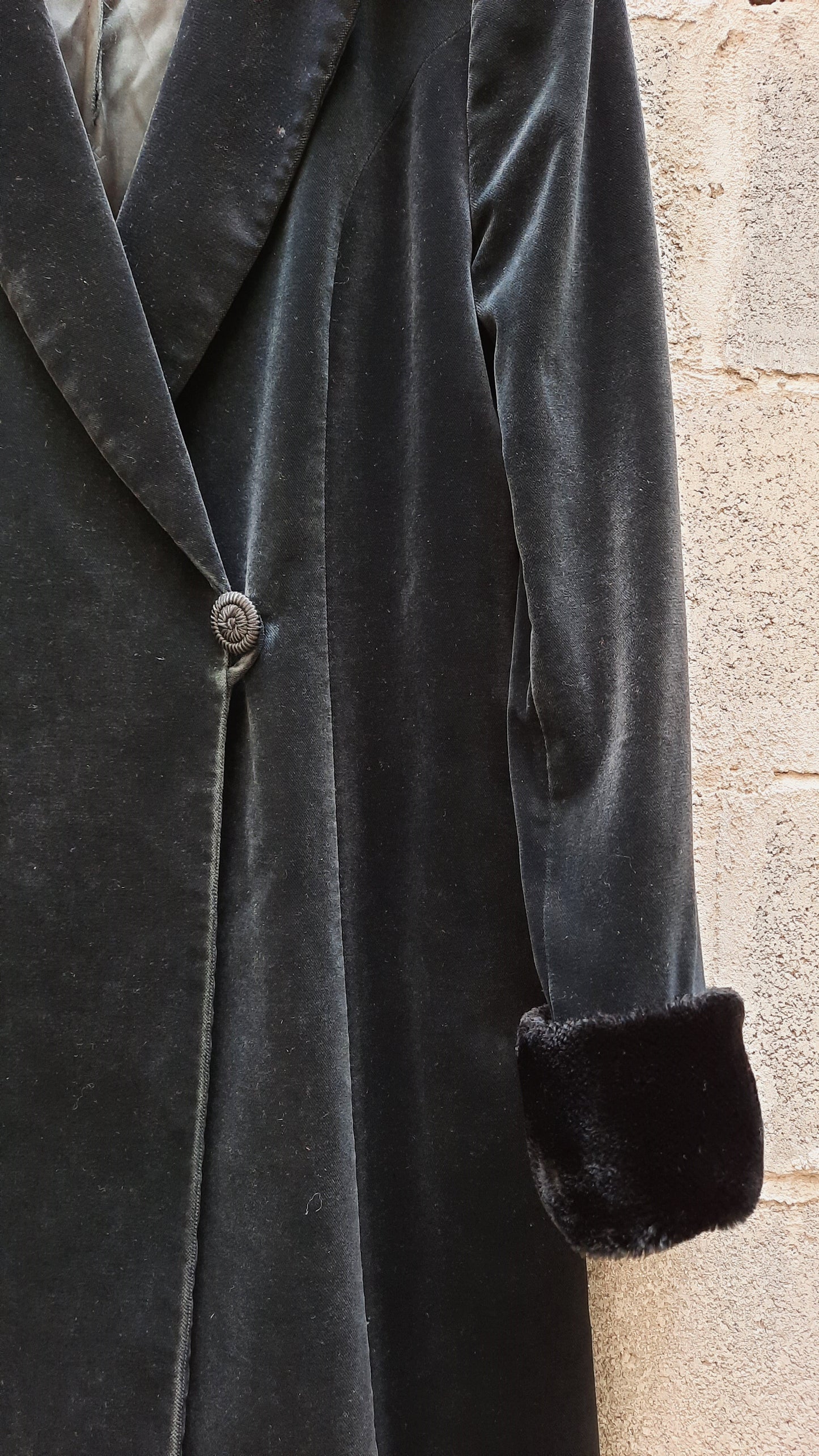 Vintage Black Velvet Faux Fur Collar "Hobbs" Coat
