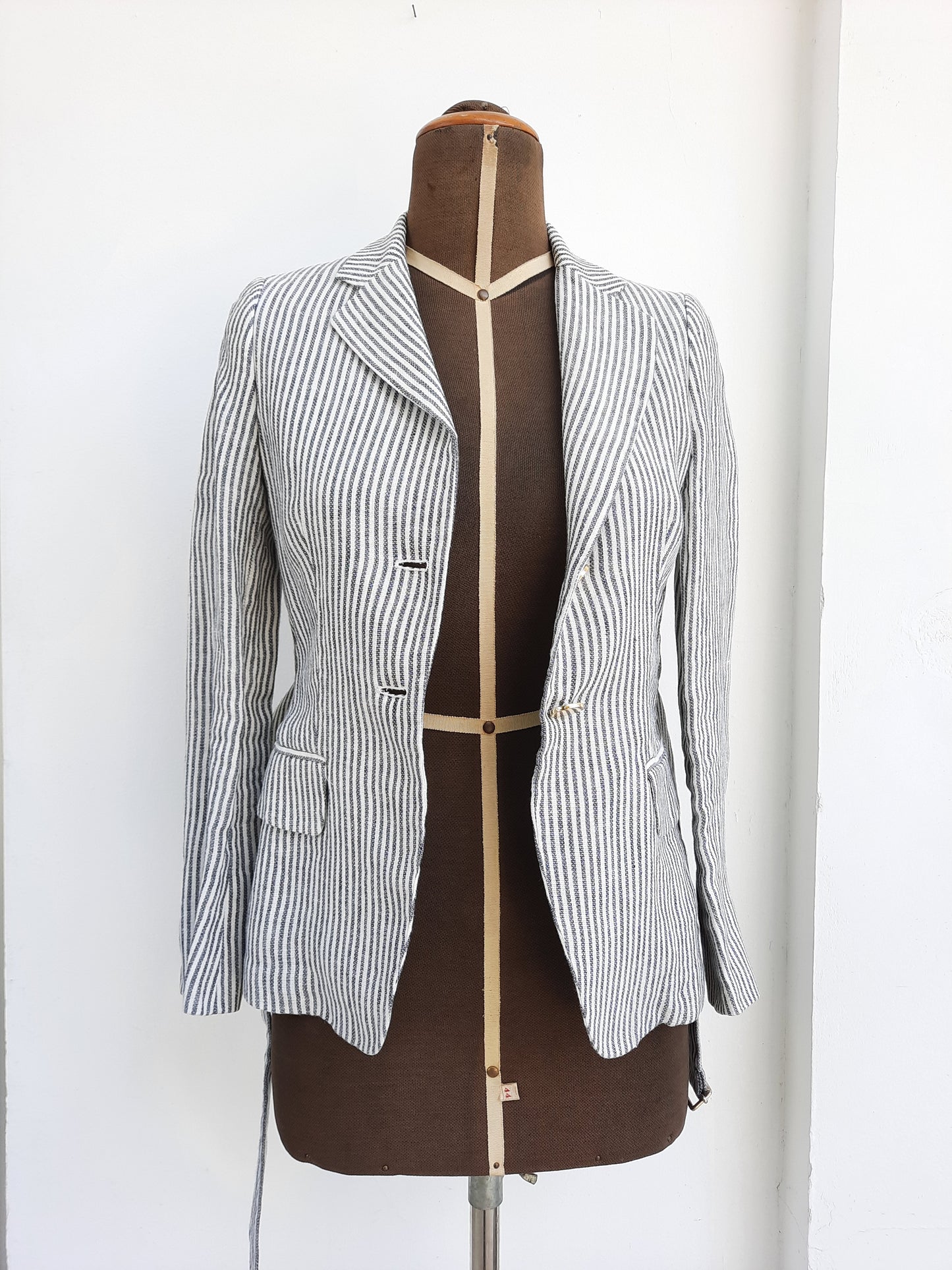 Max Mara Lightweight Striped Linen Blazer