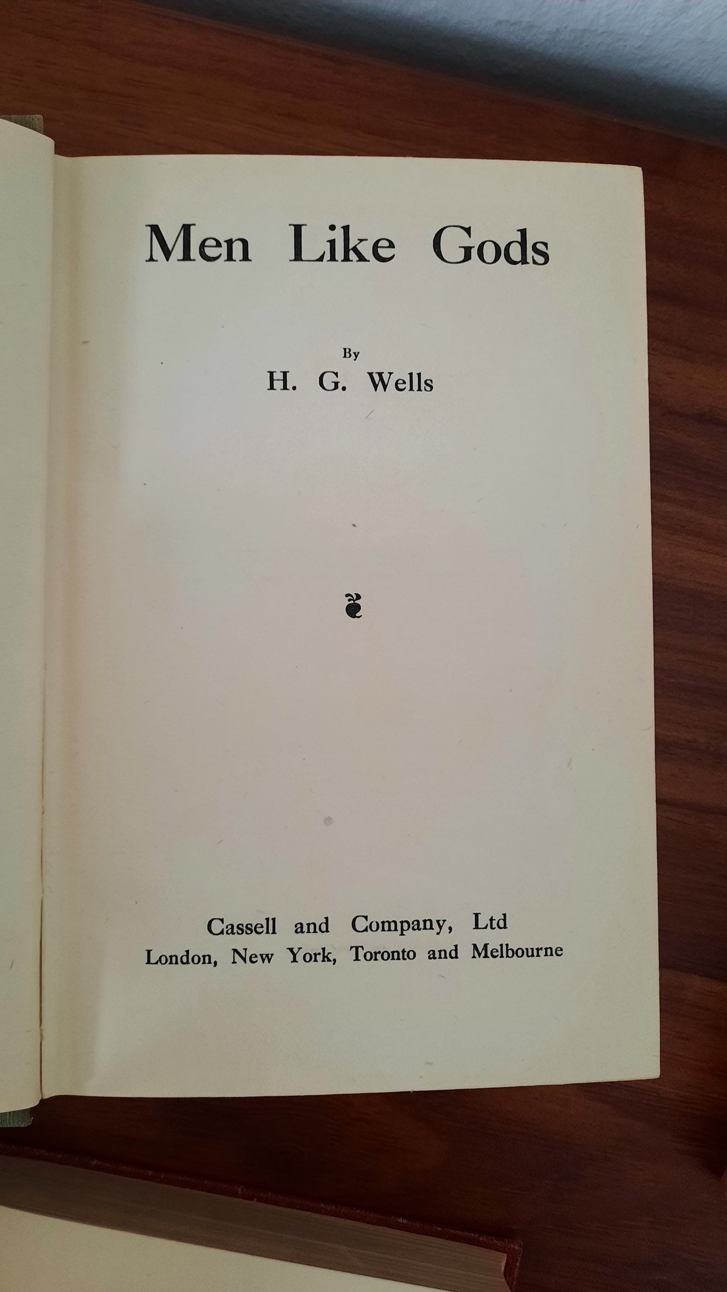Vintage H.G. Wells Hardback Books