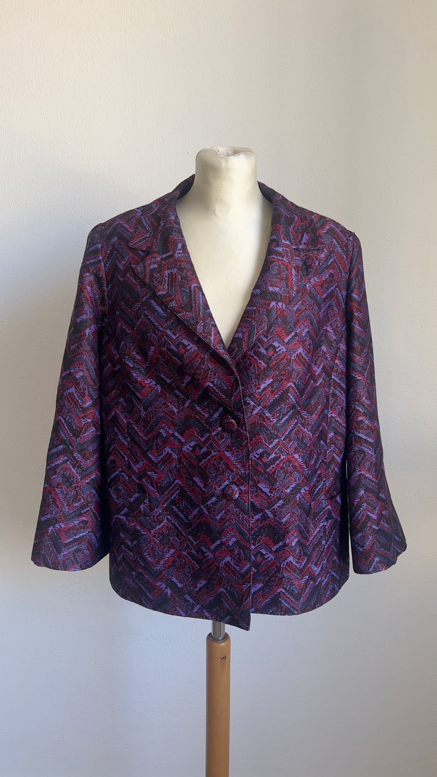 Vintage Textured Chevron Pattern Blazer