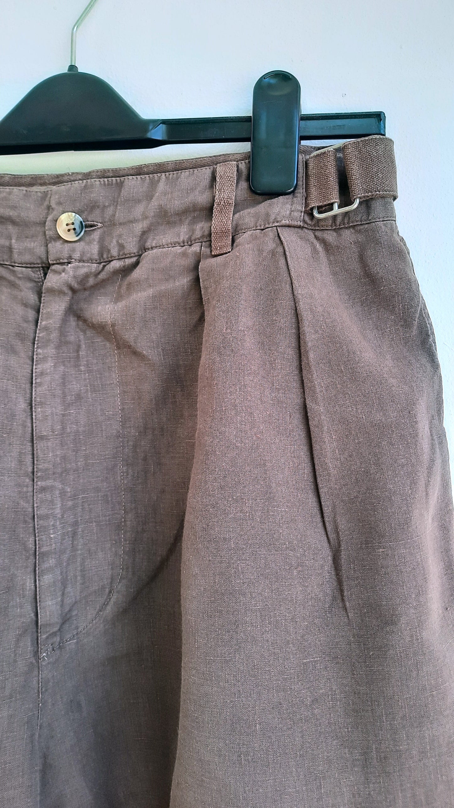 Vintage Krizia Uomo Sportswear Classic Brown Linen Shorts
