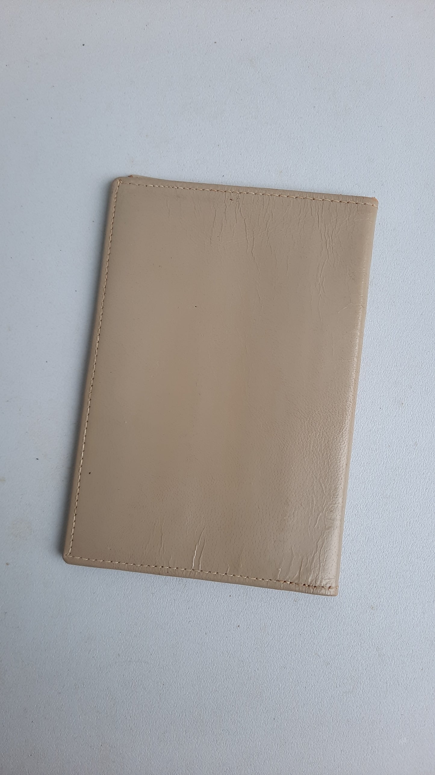 Vintage Leather Egyptian Bi-fold Wallet Pouch